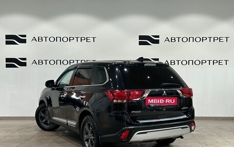 Mitsubishi Outlander III рестайлинг 3, 2019 год, 2 149 000 рублей, 4 фотография