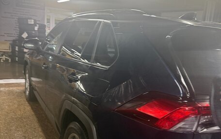 Toyota RAV4, 2019 год, 3 860 000 рублей, 1 фотография