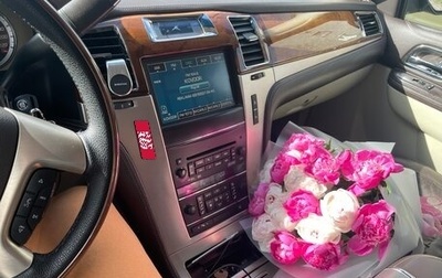 Cadillac Escalade III, 2011 год, 2 150 000 рублей, 1 фотография