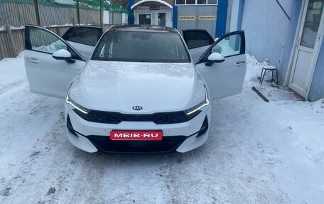 KIA K5, 2021 год, 2 800 000 рублей, 1 фотография