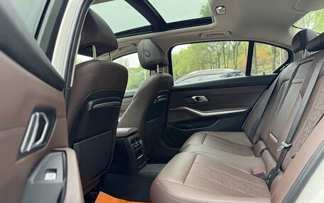 BMW 3 серия, 2022 год, 2 795 000 рублей, 14 фотография