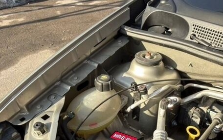 Renault Logan II, 2019 год, 1 500 000 рублей, 13 фотография