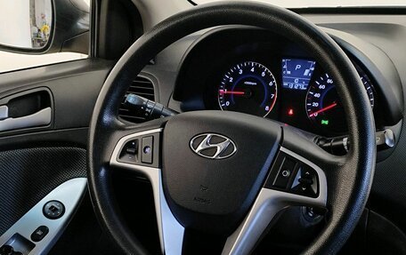 Hyundai Solaris II рестайлинг, 2012 год, 889 000 рублей, 11 фотография