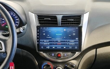 Hyundai Solaris II рестайлинг, 2012 год, 889 000 рублей, 8 фотография