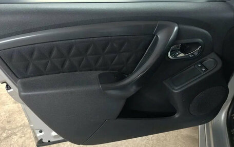 Renault Duster I рестайлинг, 2017 год, 1 049 000 рублей, 17 фотография