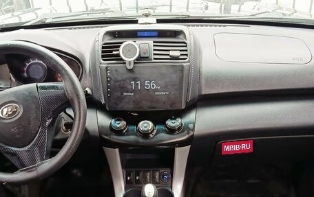 Lifan X60 I рестайлинг, 2013 год, 520 000 рублей, 10 фотография