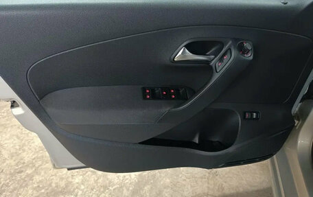 Volkswagen Polo VI (EU Market), 2012 год, 749 000 рублей, 17 фотография