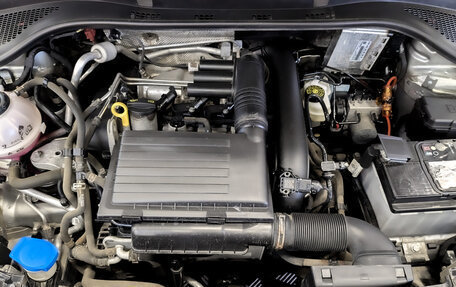 Volkswagen Polo VI (EU Market), 2022 год, 1 890 000 рублей, 3 фотография