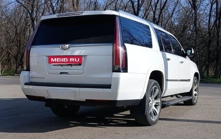 Cadillac Escalade IV, 2016 год, 4 500 000 рублей, 4 фотография