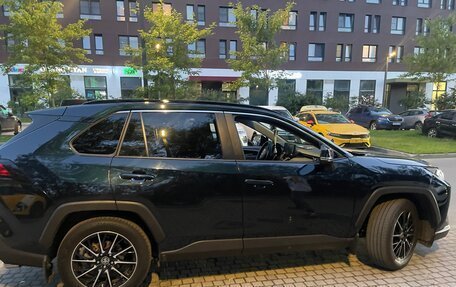 Toyota RAV4, 2019 год, 3 860 000 рублей, 6 фотография