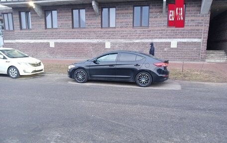 Hyundai Elantra VI рестайлинг, 2018 год, 1 420 000 рублей, 5 фотография