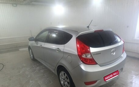 Hyundai Solaris II рестайлинг, 2014 год, 850 000 рублей, 6 фотография