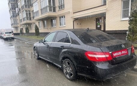 Mercedes-Benz E-Класс, 2012 год, 1 600 000 рублей, 4 фотография