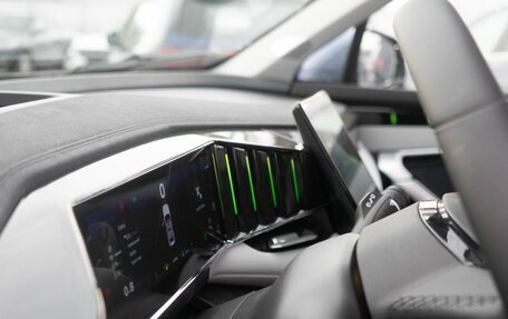 Geely Atlas, 2025 год, 3 931 281 рублей, 17 фотография
