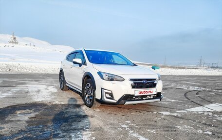 Subaru XV II, 2018 год, 2 050 000 рублей, 2 фотография