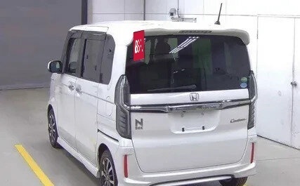 Honda N-BOX II, 2022 год, 800 000 рублей, 2 фотография