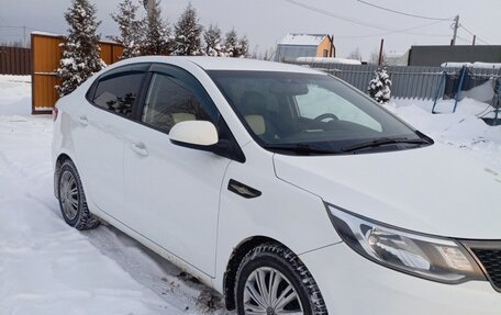 KIA Rio III рестайлинг, 2015 год, 980 000 рублей, 2 фотография