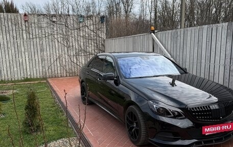 Mercedes-Benz E-Класс, 2013 год, 3 900 000 рублей, 2 фотография