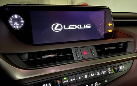 Lexus ES VII, 2021 год, 4 750 000 рублей, 7 фотография