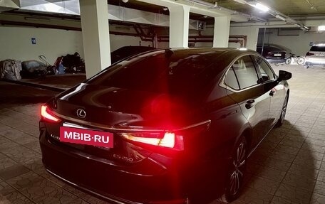 Lexus ES VII, 2021 год, 4 750 000 рублей, 5 фотография