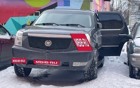 Cadillac Escalade III, 2011 год, 2 150 000 рублей, 17 фотография