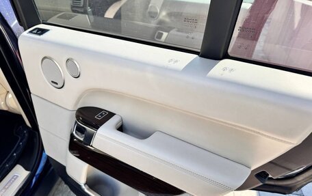 Land Rover Range Rover IV рестайлинг, 2013 год, 3 900 000 рублей, 2 фотография