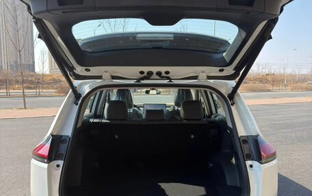 Toyota RAV4, 2026 год, 4 200 000 рублей, 13 фотография