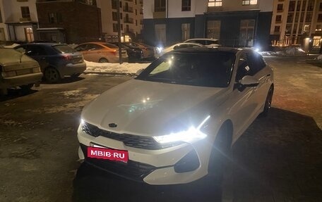 KIA K5, 2021 год, 2 800 000 рублей, 15 фотография