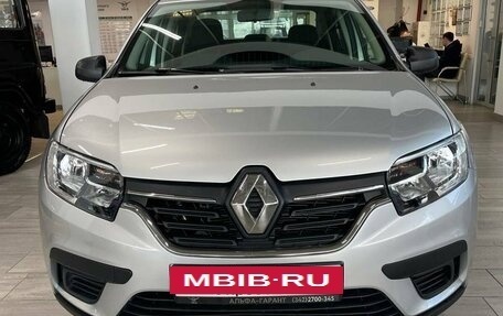 Renault Logan II, 2018 год, 960 000 рублей, 2 фотография