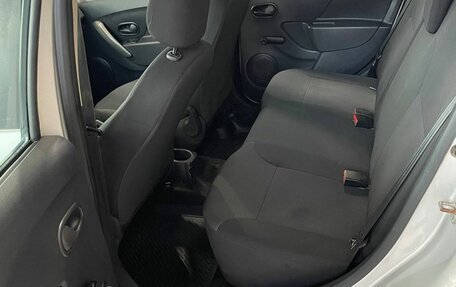 Renault Logan II, 2018 год, 960 000 рублей, 9 фотография