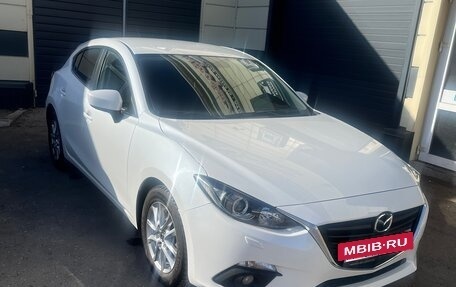 Mazda 3, 2014 год, 1 590 000 рублей, 2 фотография