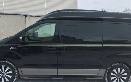 Hyundai Grand Starex Grand Starex I рестайлинг 2, 2012 год, 3 000 000 рублей, 3 фотография