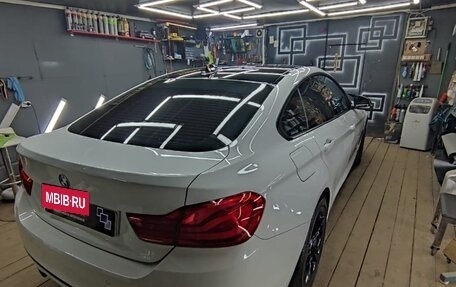 BMW 4 серия, 2017 год, 3 050 000 рублей, 12 фотография