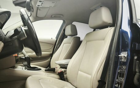 BMW 1 серия, 2011 год, 1 350 000 рублей, 7 фотография