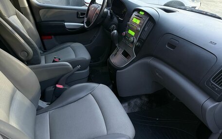 Hyundai Grand Starex Grand Starex I рестайлинг 2, 2011 год, 1 679 000 рублей, 15 фотография