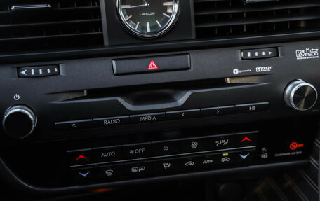 Lexus RX IV рестайлинг, 2017 год, 5 149 000 рублей, 19 фотография