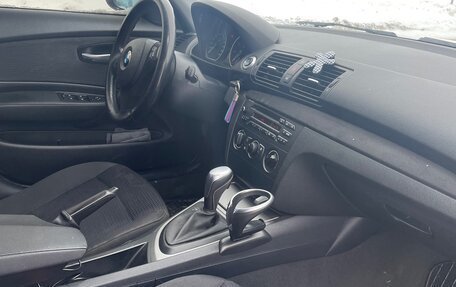 BMW 1 серия, 2009 год, 800 000 рублей, 5 фотография