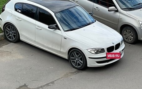 BMW 1 серия, 2009 год, 800 000 рублей, 9 фотография