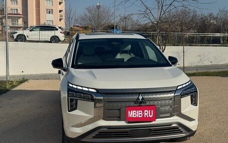 Mitsubishi Airtrek, 2022 год, 4 180 000 рублей, 2 фотография