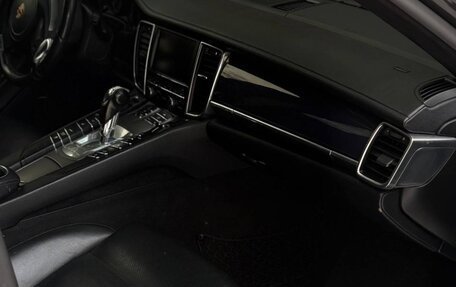 Porsche Panamera II рестайлинг, 2010 год, 1 950 000 рублей, 2 фотография