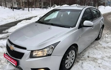 Chevrolet Cruze II, 2012 год, 785 000 рублей, 2 фотография