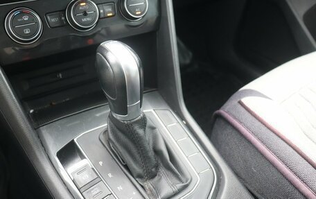 Volkswagen Tiguan II, 2017 год, 1 984 000 рублей, 12 фотография