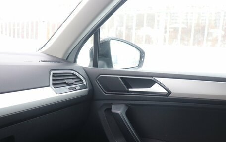 Volkswagen Tiguan II, 2017 год, 1 984 000 рублей, 14 фотография