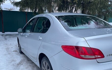 Peugeot 408 I рестайлинг, 2014 год, 500 000 рублей, 4 фотография