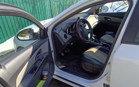 Chevrolet Cruze II, 2011 год, 400 000 рублей, 9 фотография