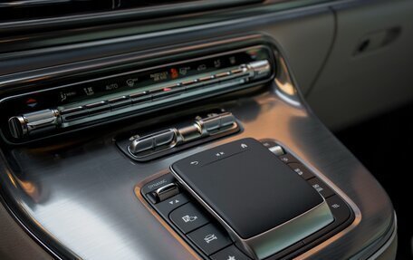 Mercedes-Benz V-Класс, 2025 год, 14 200 000 рублей, 25 фотография