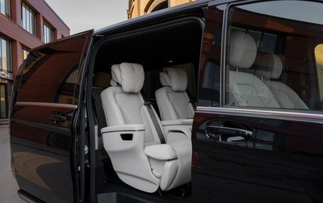 Mercedes-Benz V-Класс, 2025 год, 14 200 000 рублей, 30 фотография