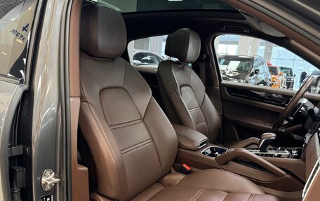 Porsche Cayenne III, 2021 год, 11 290 000 рублей, 22 фотография