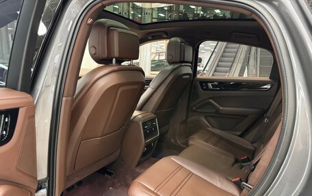 Porsche Cayenne III, 2021 год, 11 290 000 рублей, 27 фотография