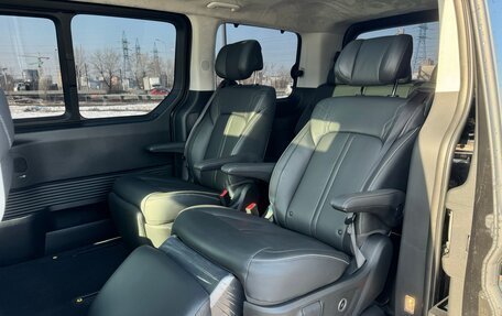 Hyundai Staria, 2024 год, 7 200 000 рублей, 7 фотография